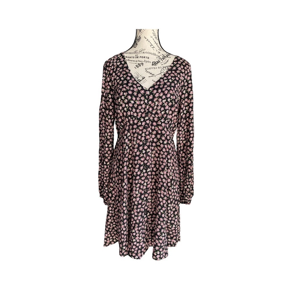 Mason & Belle Long Sleeve Black Floral Button Detail Dress NWT Size M